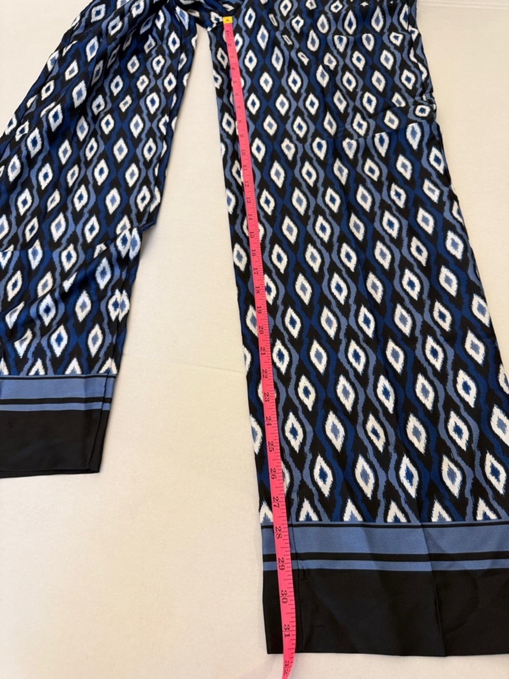 Zara Navy Blue and White Geometric Wide Leg Pants - Picture 4 of 10